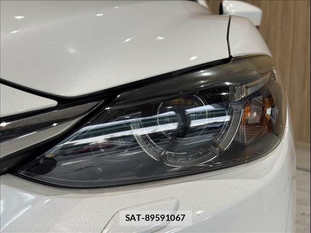 Mazda ATENZA WAGON 2017-03 8880628-22