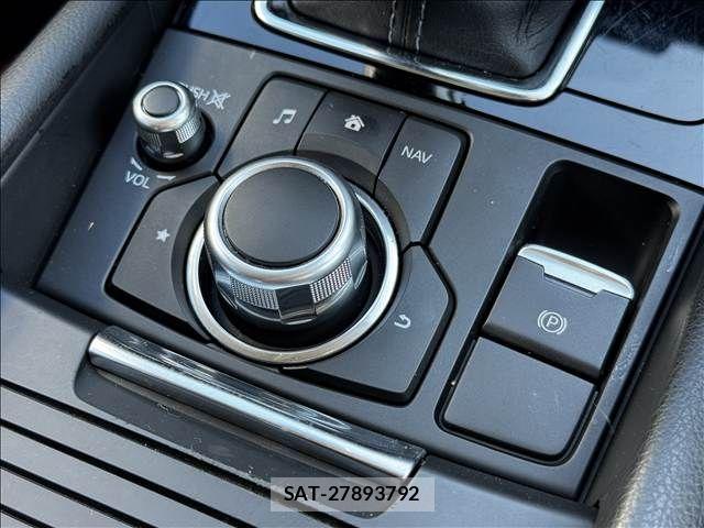 Mazda AXELA 2016-09 5871423-14