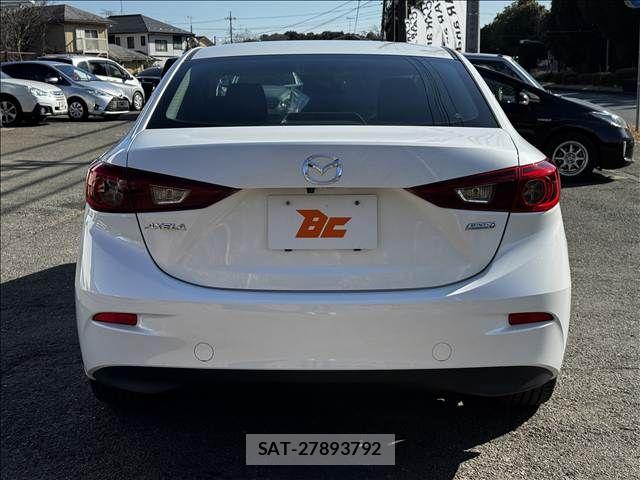 Mazda AXELA 2016-09 5871423-22