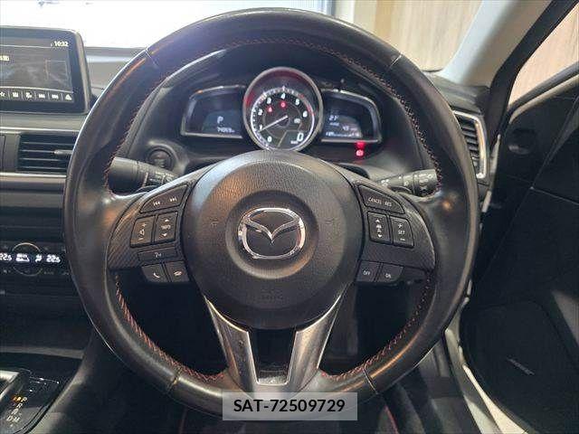 Mazda AXELA 2016-02 6264941-12
