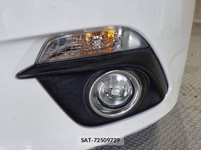 Mazda AXELA 2016-02 6264941-24