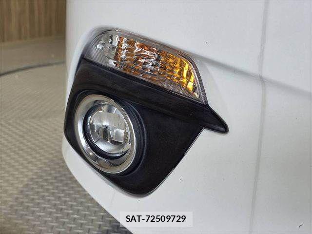 Mazda AXELA 2016-02 6264941-26