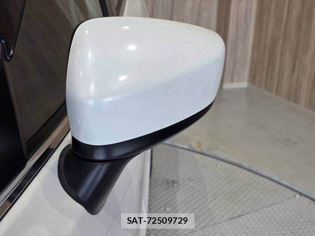 Mazda AXELA 2016-02 6264941-27