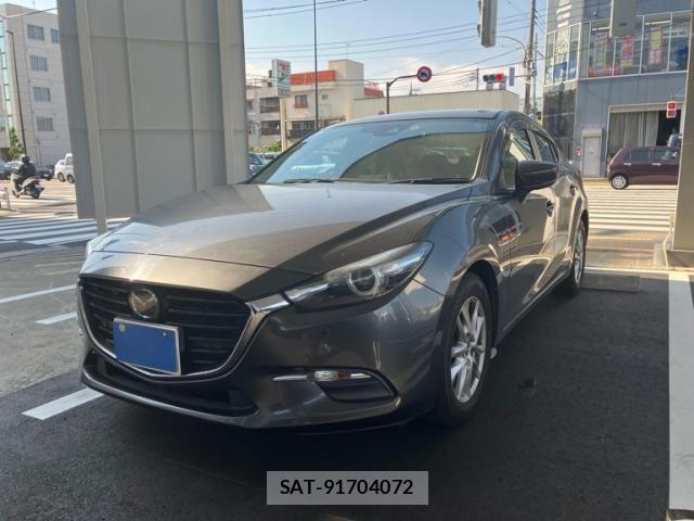 Mazda AXELA 2017-06 6908006-1