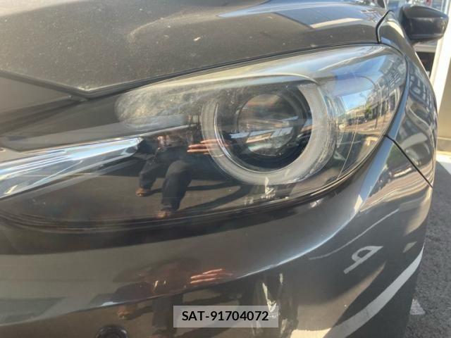 Mazda AXELA 2017-06 6908006-2