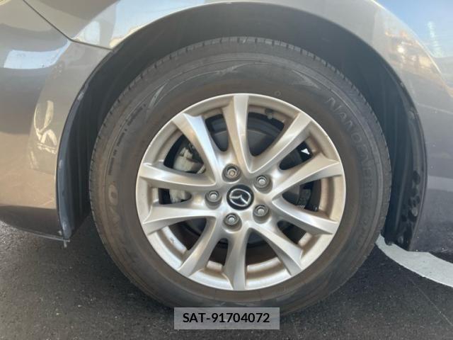 Mazda AXELA 2017-06 6908006-5