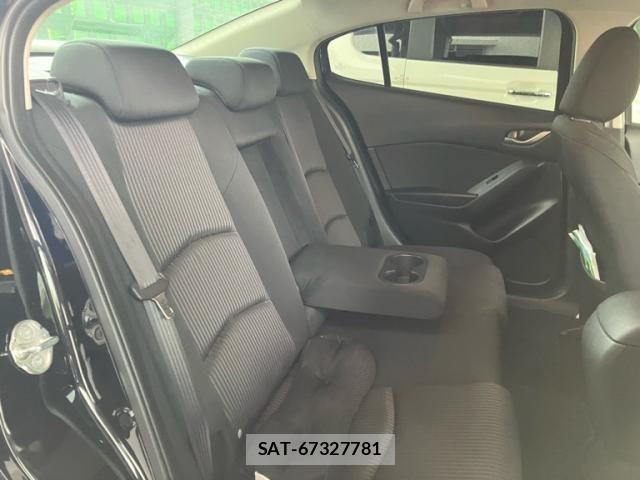 Mazda AXELA 2015-02 7057057-16