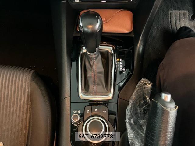 Mazda AXELA 2015-02 7057057-23