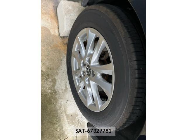 Mazda AXELA 2015-02 7057057-5
