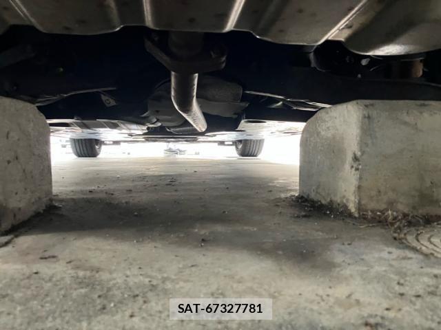 Mazda AXELA 2015-02 7057057-7