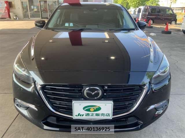 Mazda AXELA 2017-09 7221315-12