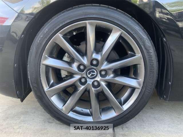 Mazda AXELA 2017-09 7221315-19