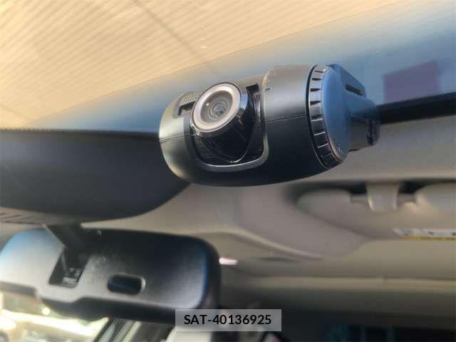 Mazda AXELA 2017-09 7221315-3