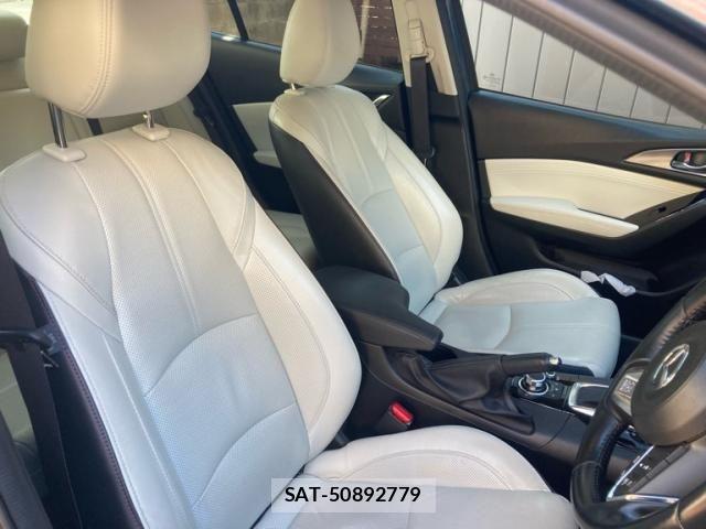 Mazda AXELA 2017-09 7221313-13