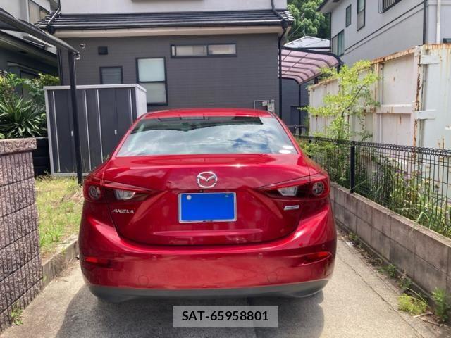 Mazda AXELA 2018-04 7328186-3