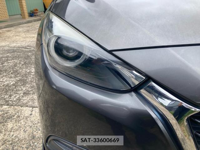Mazda AXELA 2017-01 7358621-2