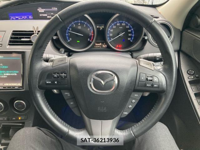 Mazda AXELA 2012-05 7358625-20