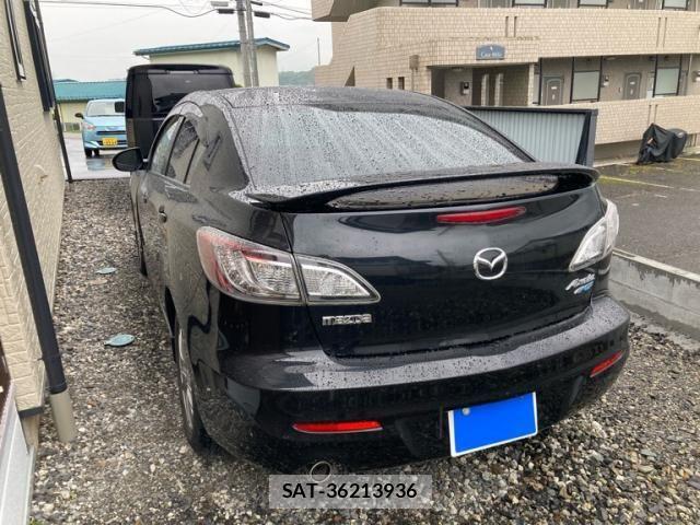 Mazda AXELA 2012-05 7358625-5