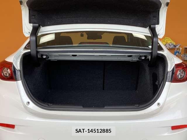 Mazda AXELA 2015-09 7455553-10