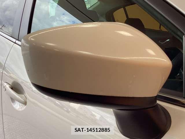 Mazda AXELA 2015-09 7455553-15