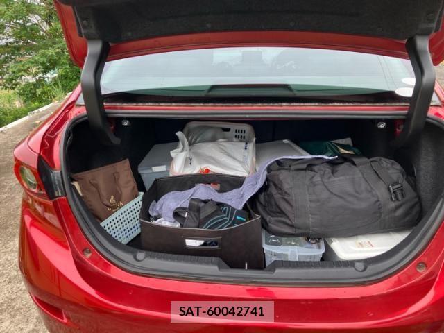 Mazda AXELA 2015-10 7562389-11