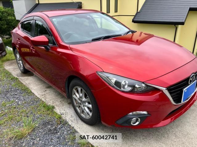 Mazda AXELA 2015-10 7562389-1