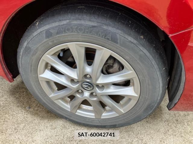 Mazda AXELA 2015-10 7562389-6