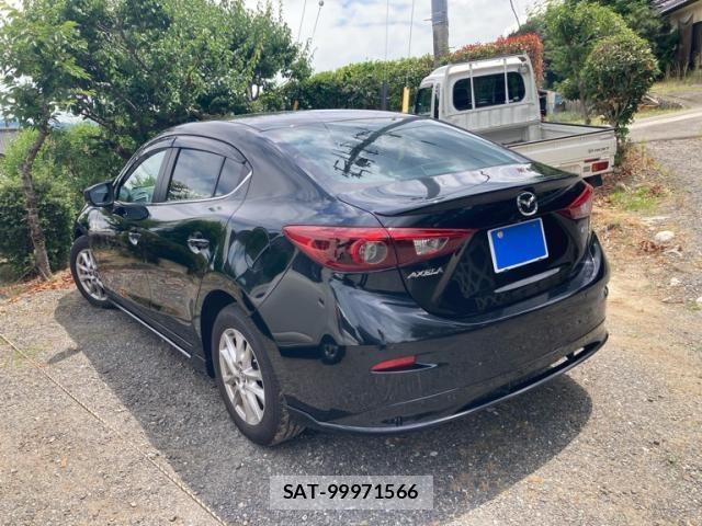 Mazda AXELA 2018-03 7562387-7