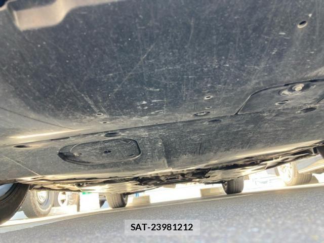 Mazda AXELA 2017-09 7617842-10