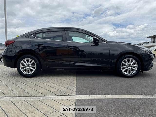 Mazda AXELA 2014-03 7617841-10