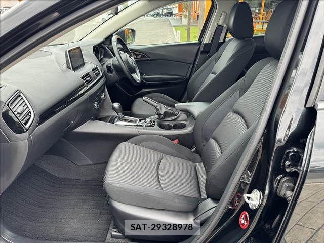 Mazda AXELA 2014-03 7617841-16
