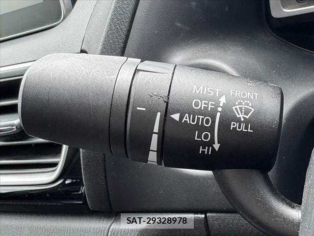 Mazda AXELA 2014-03 7617841-22