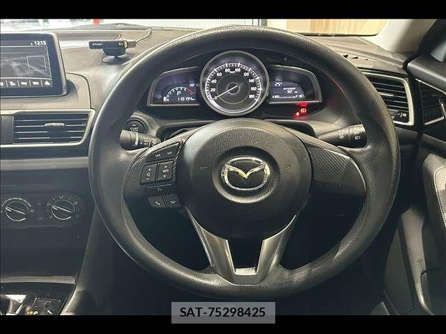 Mazda AXELA 2014-07 7725322-12