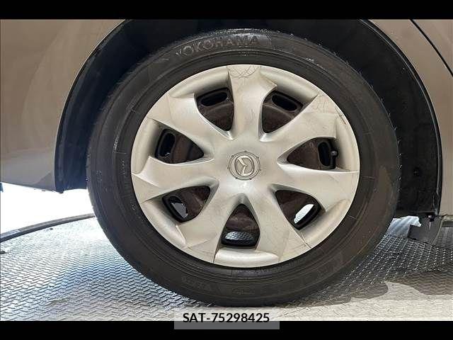 Mazda AXELA 2014-07 7725322-27