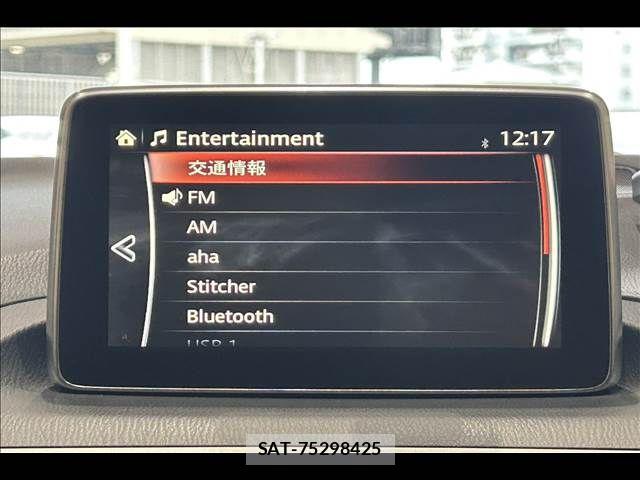 Mazda AXELA 2014-07 7725322-5