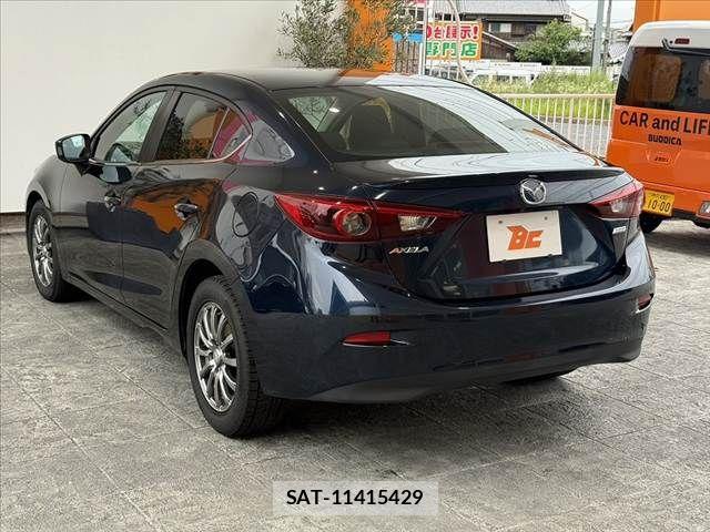 Mazda AXELA 2016-02 7786734-12