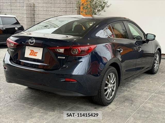 Mazda AXELA 2016-02 7786734-14