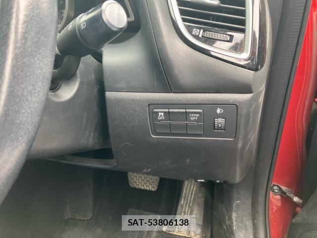Mazda AXELA 2015-08 7877550-15
