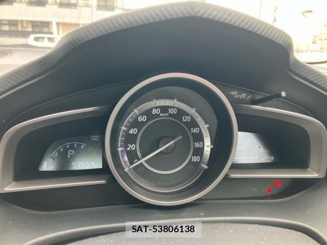 Mazda AXELA 2015-08 7877550-17