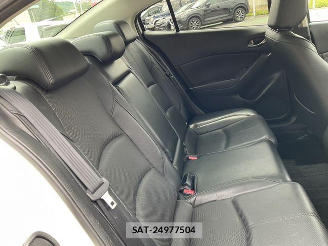 Mazda AXELA 2017-10 7877547-16
