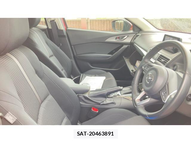 Mazda AXELA 2019-03 7877546-10