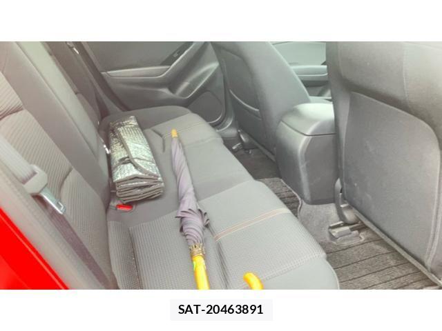 Mazda AXELA 2019-03 7877546-8