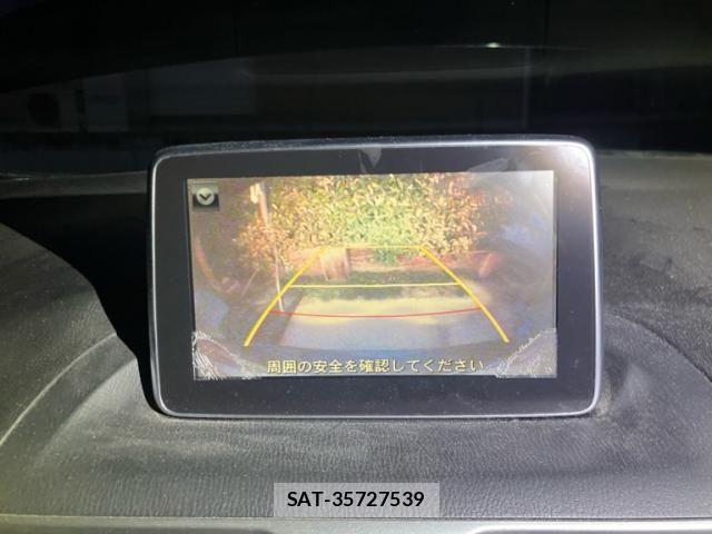 Mazda AXELA 2014-02 7877551-21