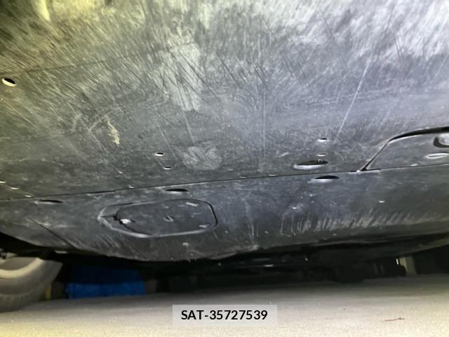 Mazda AXELA 2014-02 7877551-5
