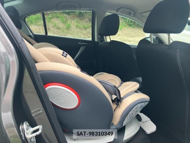 Mazda AXELA 2013-03 8036565-11