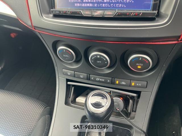 Mazda AXELA 2013-03 8036565-15