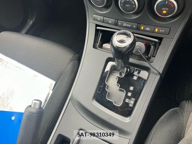 Mazda AXELA 2013-03 8036565-16