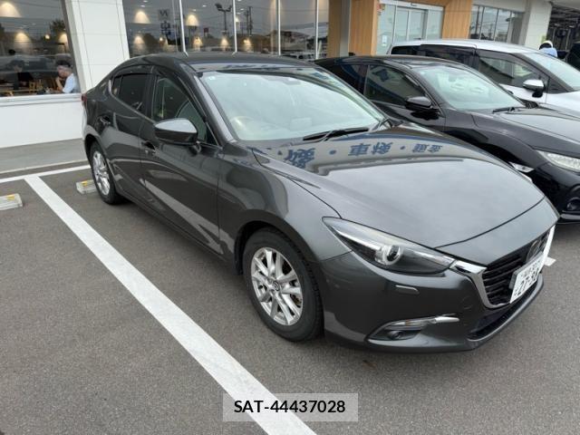 Mazda AXELA 2016-06 8100267-2