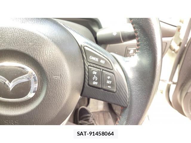 Mazda AXELA 2015-07 8245810-17