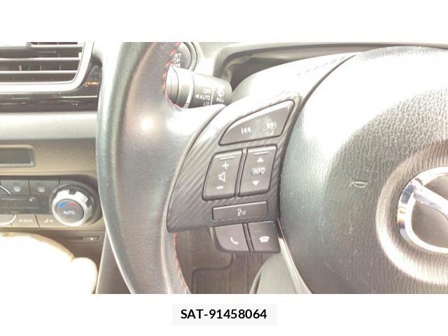 Mazda AXELA 2015-07 8245810-18